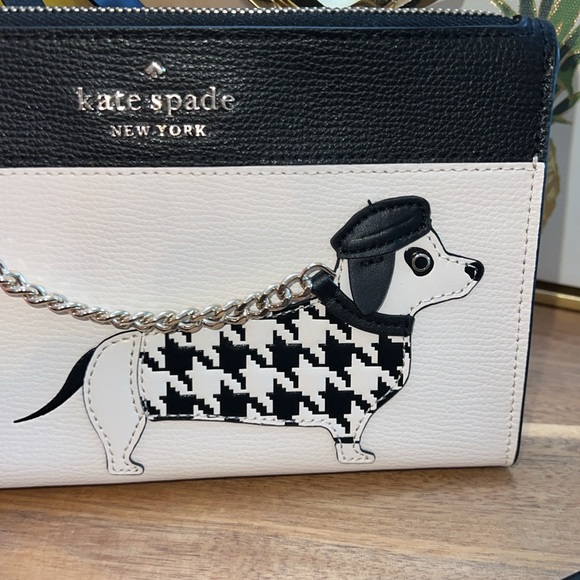 🏆 Host Pick🏆 Kate Spade Fetch Wristlet NWT - Picture 3 of 7